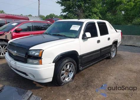 2003 Chevrolet Avalanche 1500 C1500 z USA, uszkodzony, nr VIN 3GNEC13T93G320904